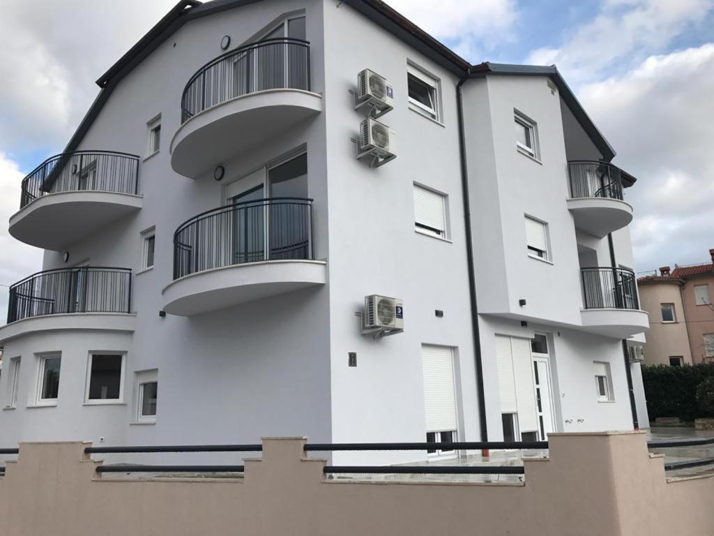 Orhidea Medulin Exterior foto